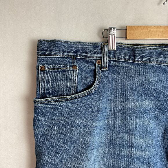 Levis Mens 569 Loose Straight Fit Shorts Denim Medium Wash W48 - Picture 4 of 13